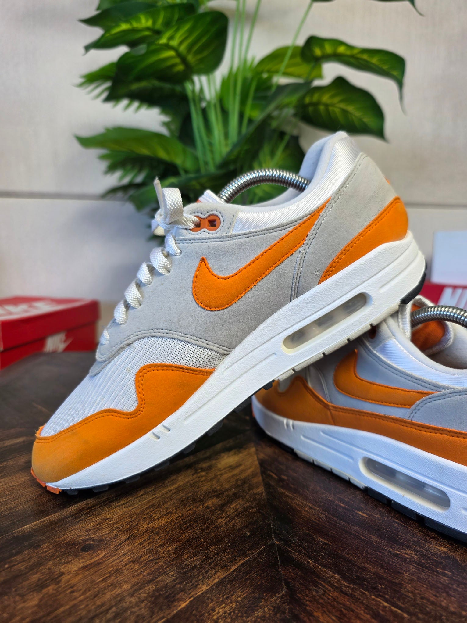 Nike Air Max 1 Anniversary Orange maat 42,5