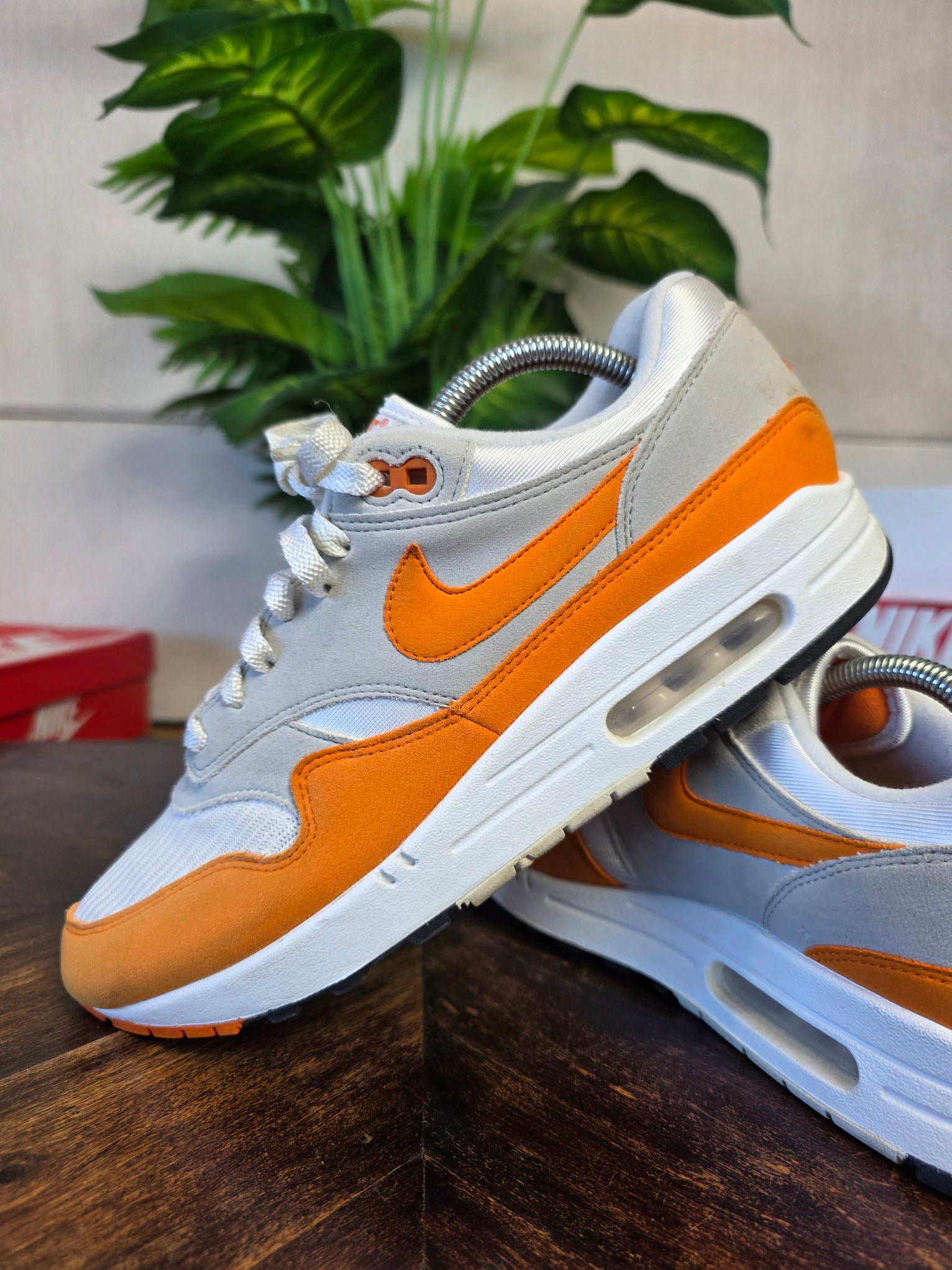 Nike Air Max 1 Anniversary Orange maat 42,5