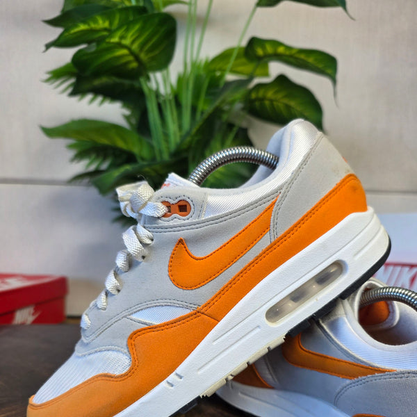 Nike Air Max 1 Anniversary Orange maat 42,5