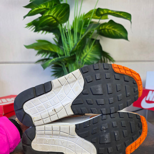 Nike Air Max 1 Anniversary Orange maat 42,5