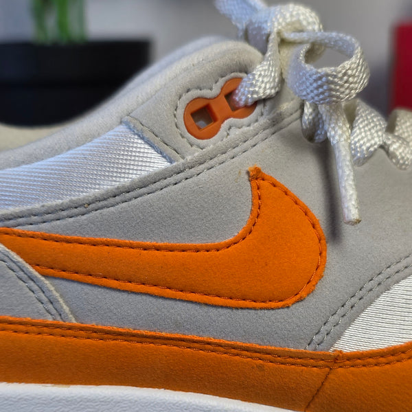 Nike Air Max 1 Anniversary Orange maat 42,5