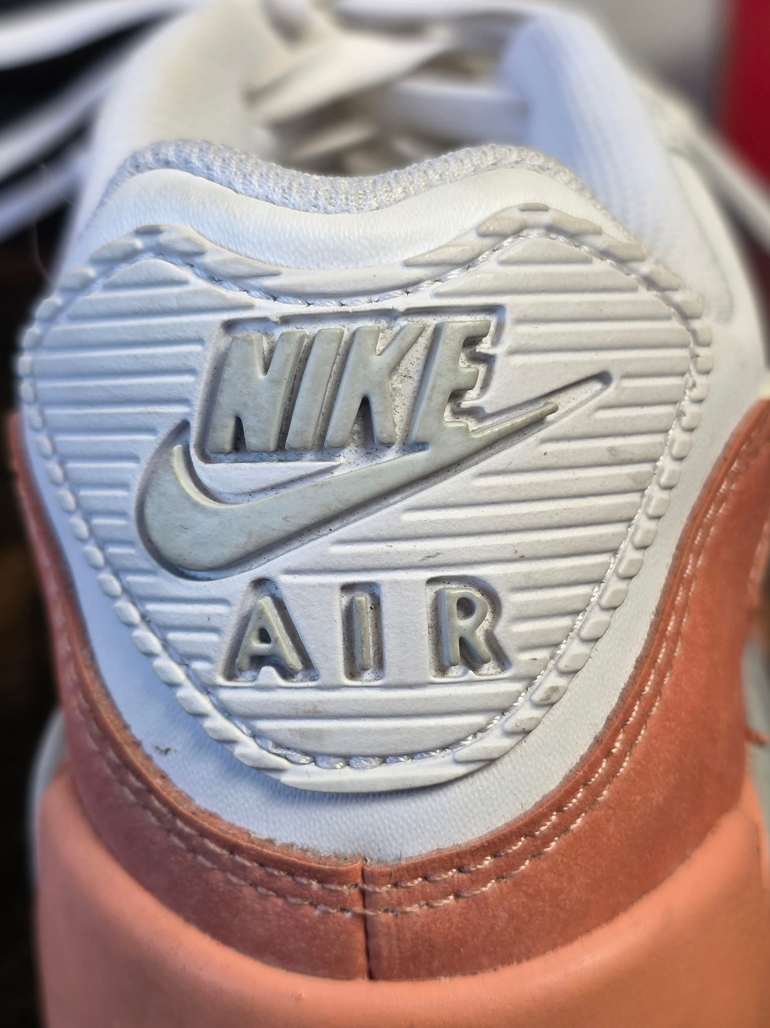 Nike Air Max 90 LTR Rainbow Salmon maat 38