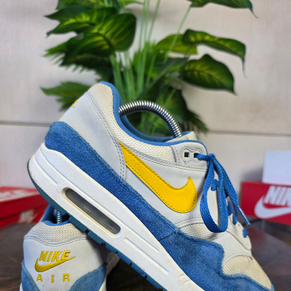 Nike Air Max 1 Signal Blue maat 42,5