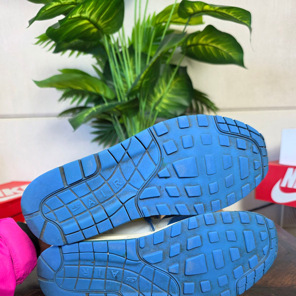 Nike Air Max 1 Signal Blue maat 42,5