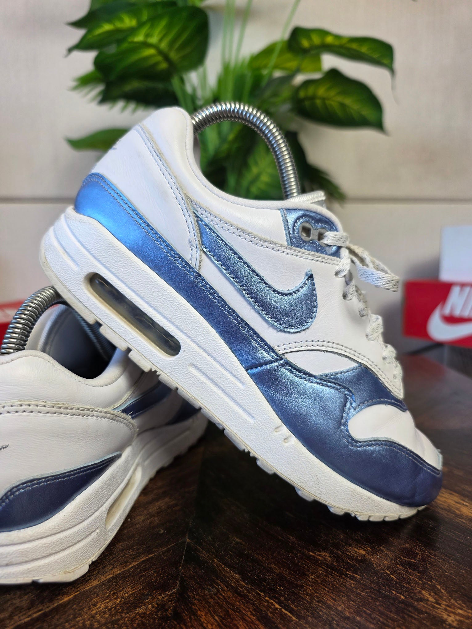 Nike Air Max 1 Metallic Blue maat 38,5