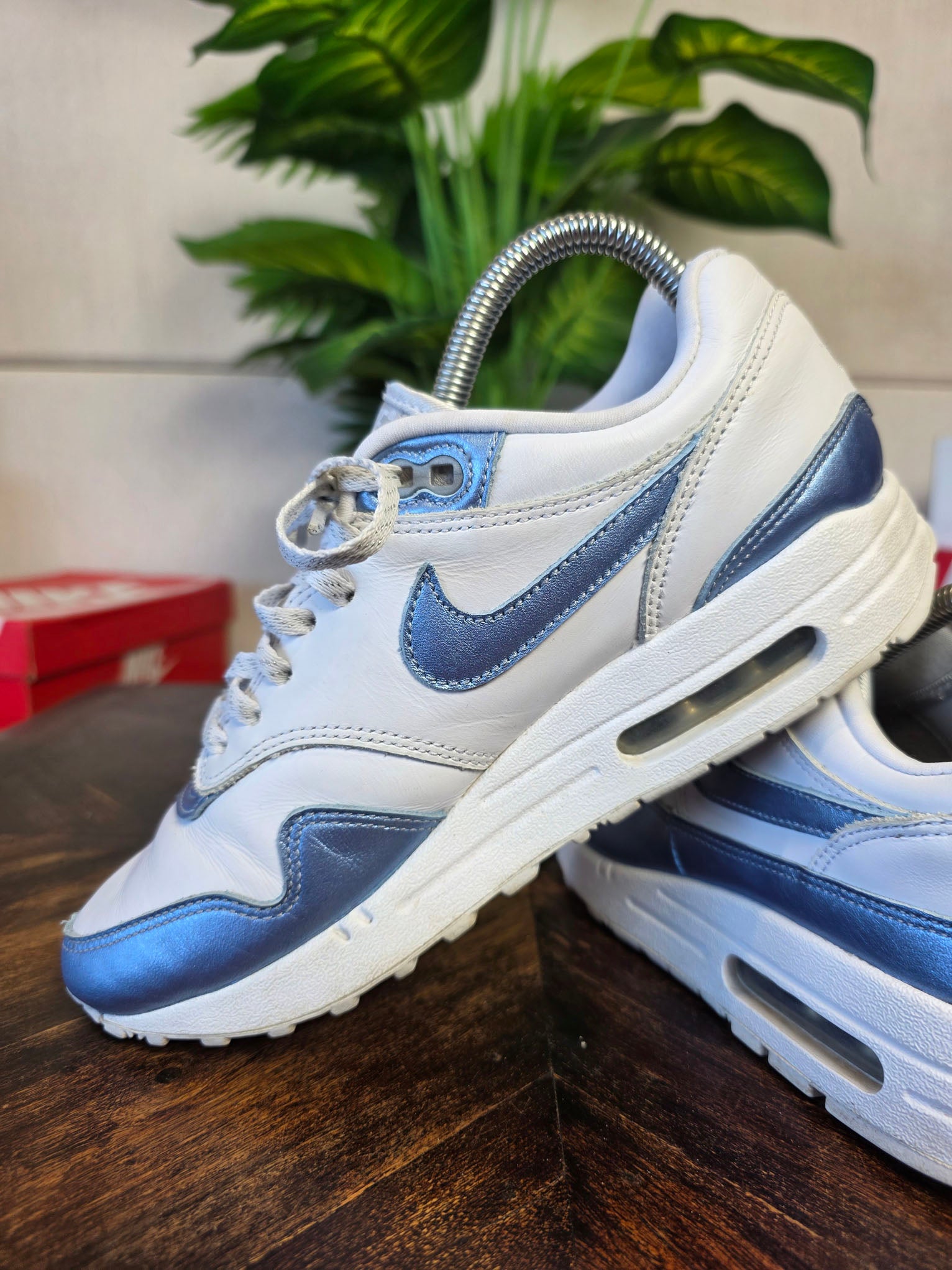 Nike Air Max 1 Metallic Blue maat 38,5