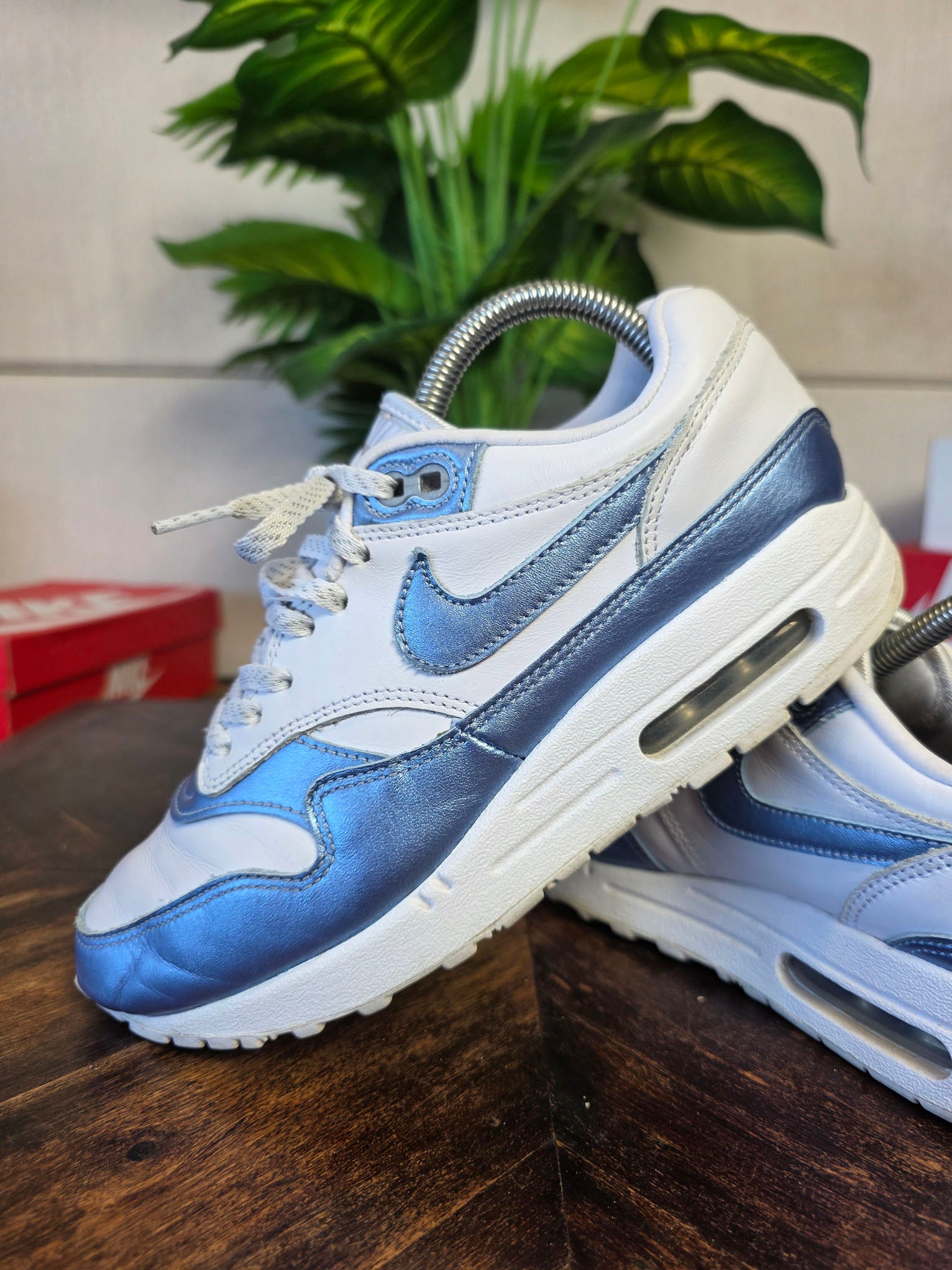 Nike Air Max 1 Metallic Blue maat 38,5