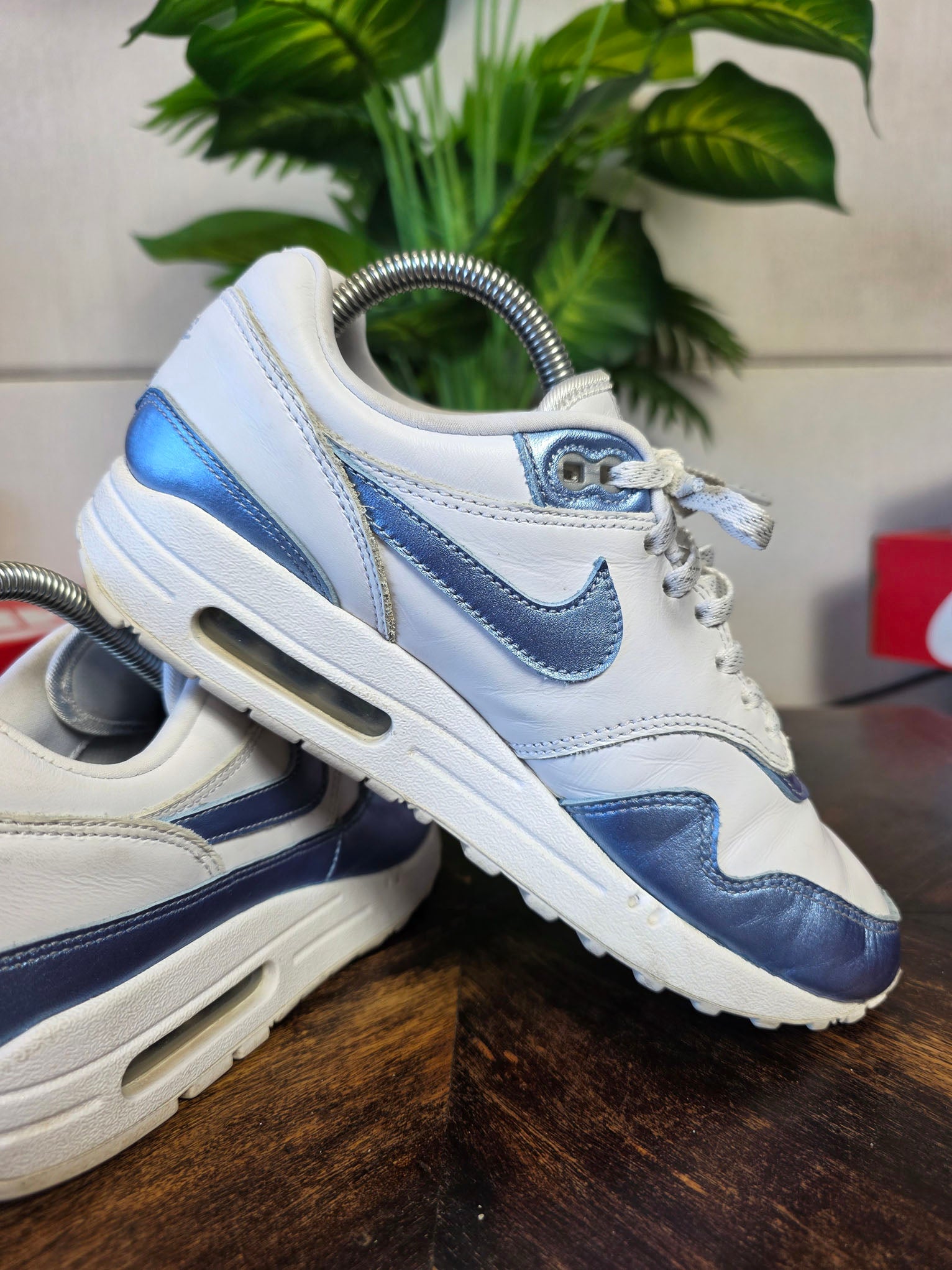 Nike Air Max 1 Metallic Blue maat 38,5
