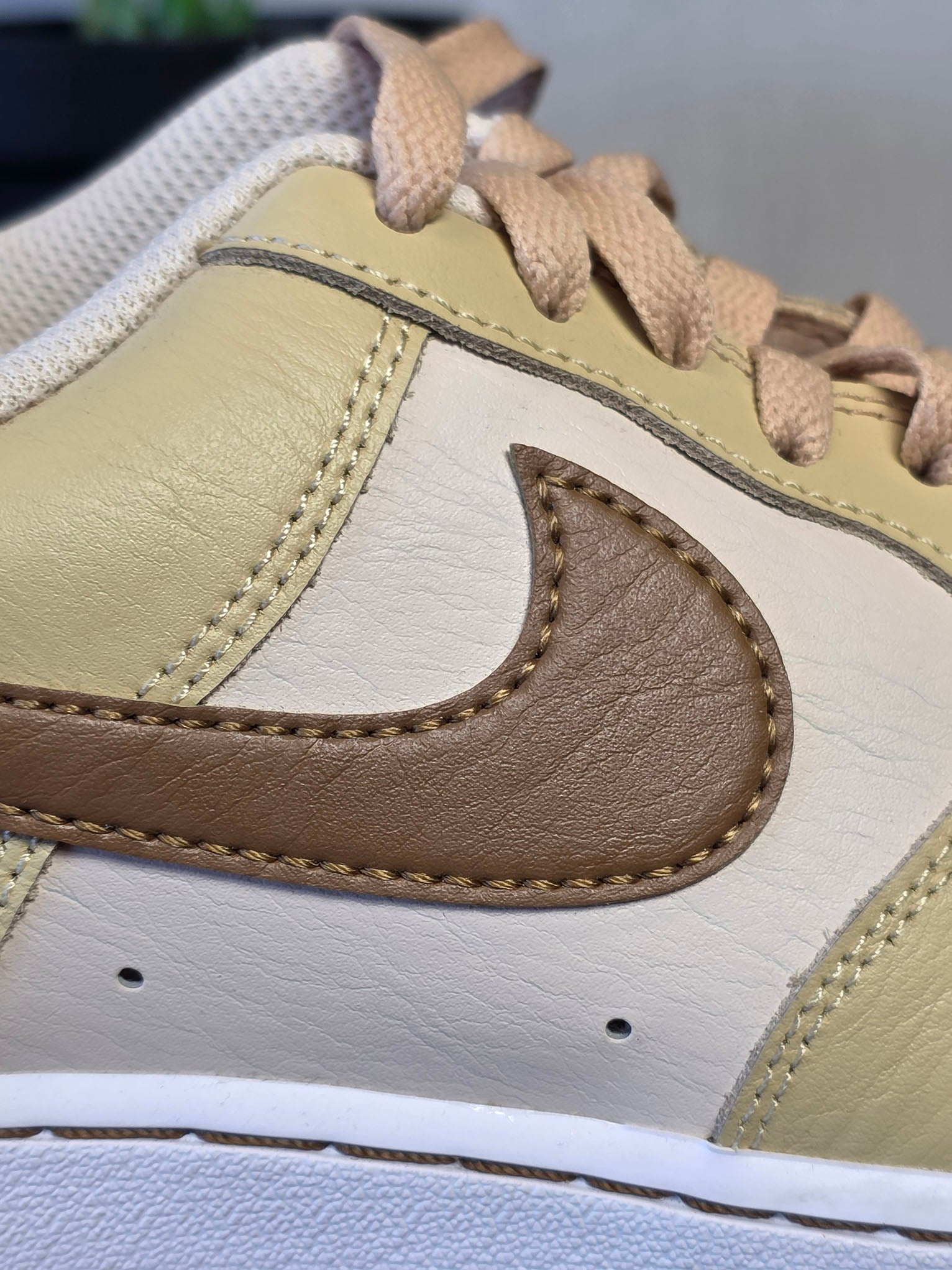 Nike Air Force 1 Low '07 Inspected By Swoosh maat 43