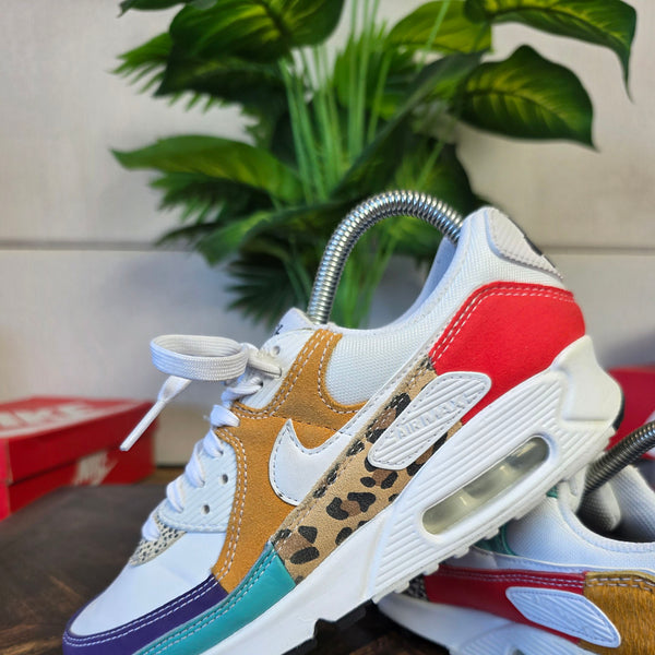 Nike Air Max 90 SE Animal White maat 38