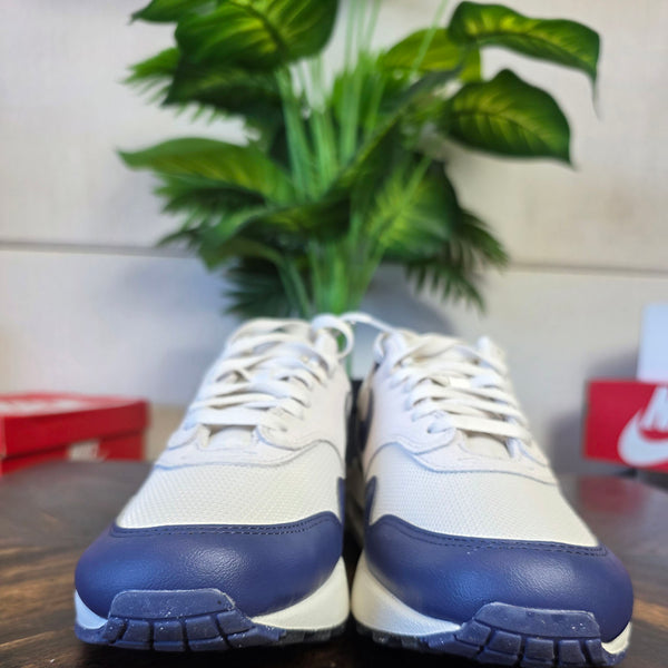 Nike Air Max 1 Essential Sanded Purple maat 43