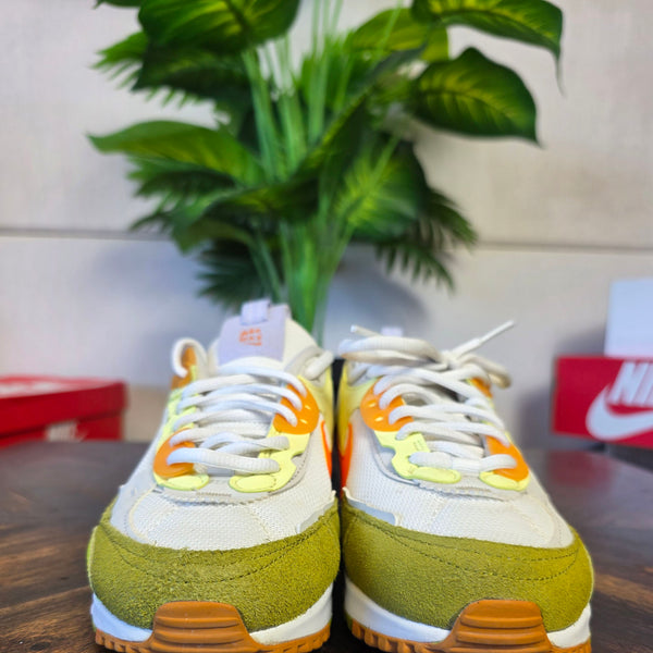 Nike Air Max 90 Futura Bright Mandarin maat 36,5