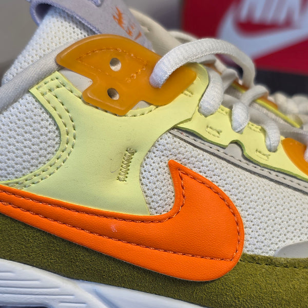 Nike Air Max 90 Futura Bright Mandarin maat 36,5