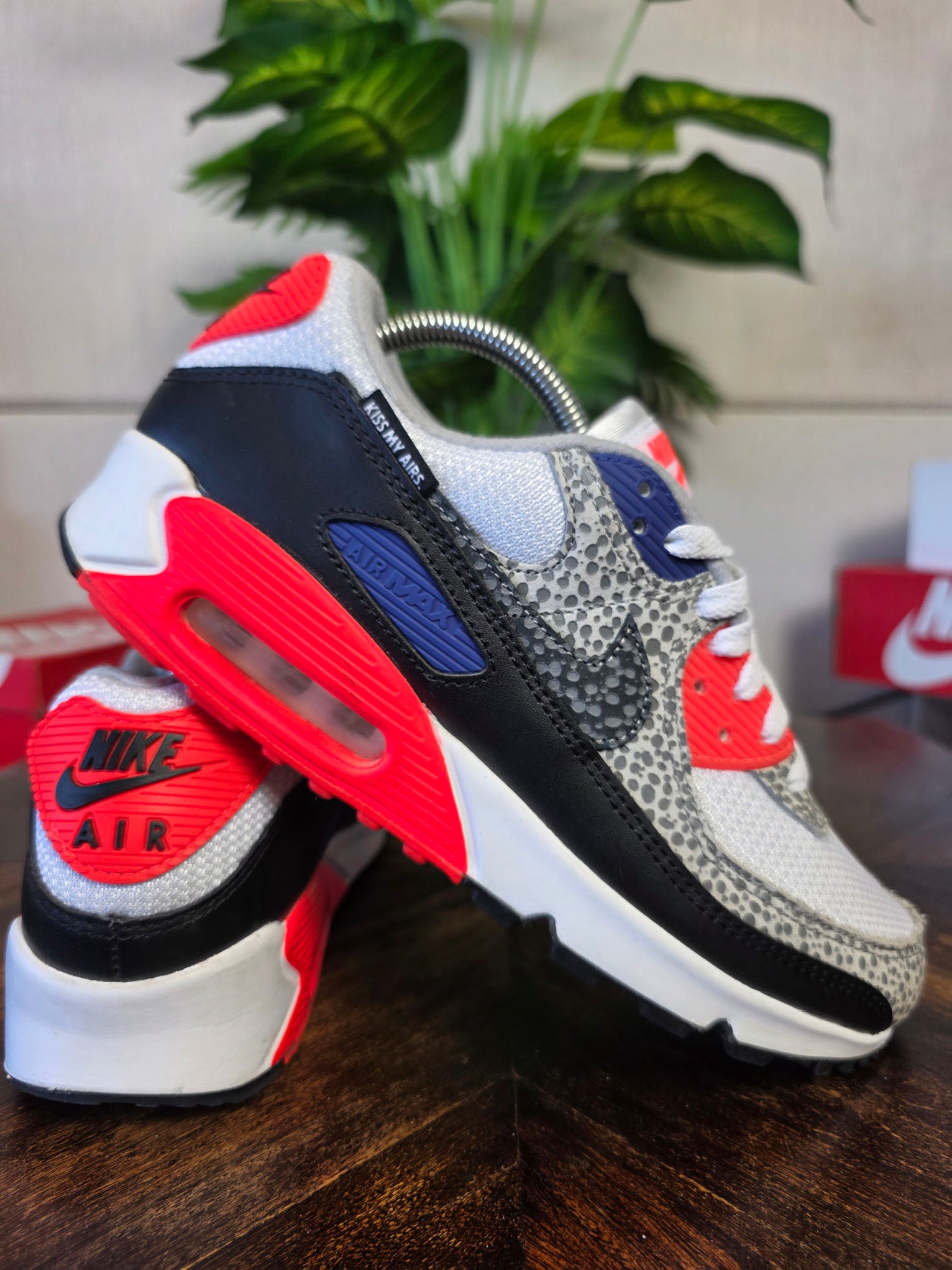 Nike Air Max 90 Kiss My Airs Infrared Safari maat 42