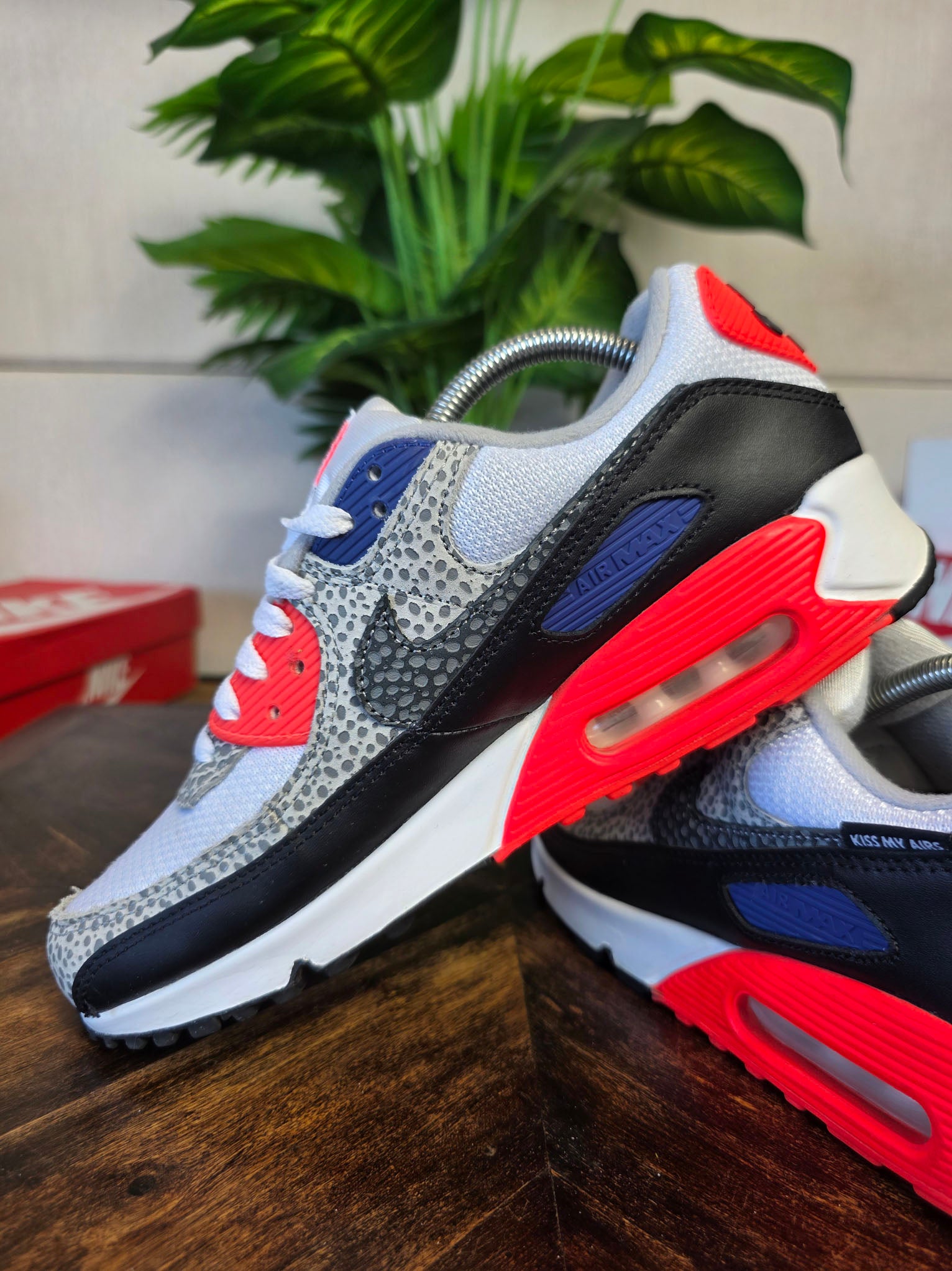 Nike Air Max 90 Kiss My Airs Infrared Safari maat 42