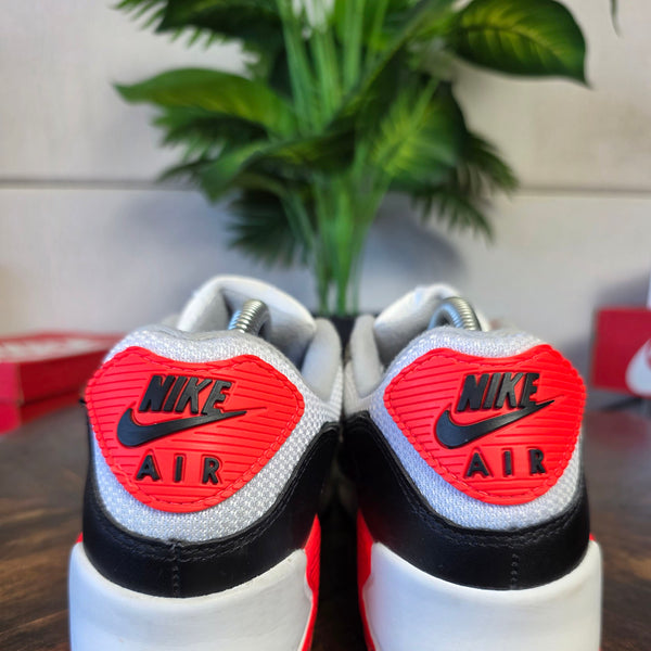 Nike Air Max 90 Kiss My Airs Infrared Safari maat 42