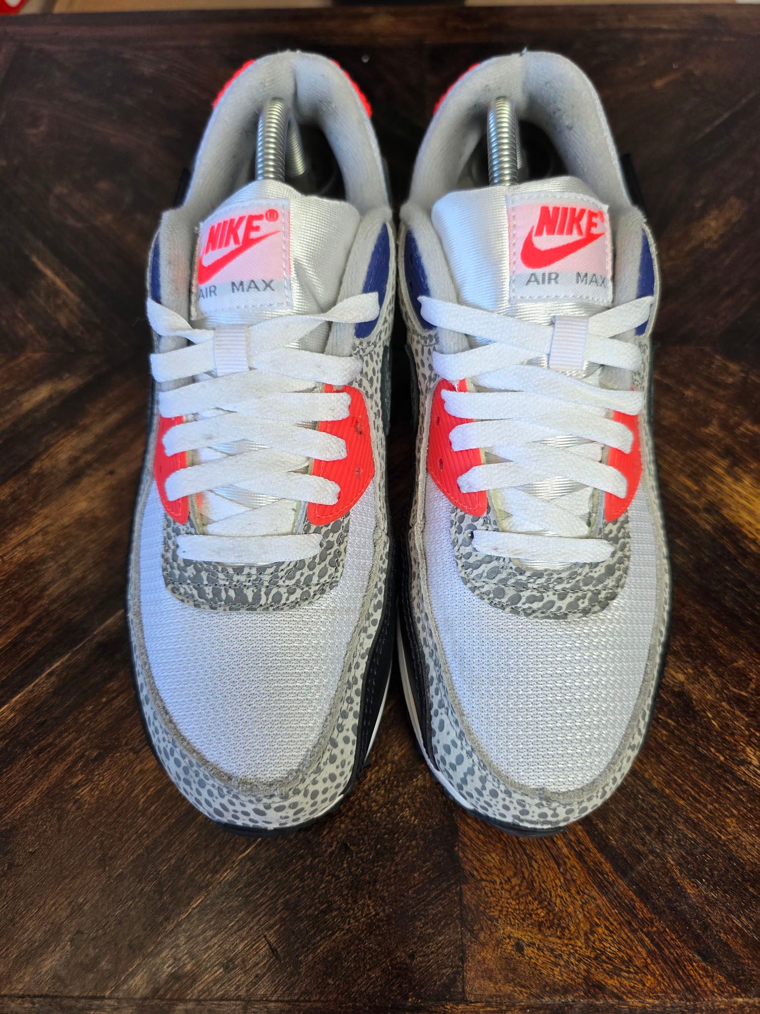 Nike Air Max 90 Kiss My Airs Infrared Safari maat 42