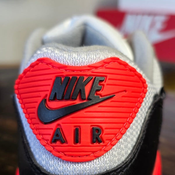 Nike Air Max 90 Kiss My Airs Infrared Safari maat 42