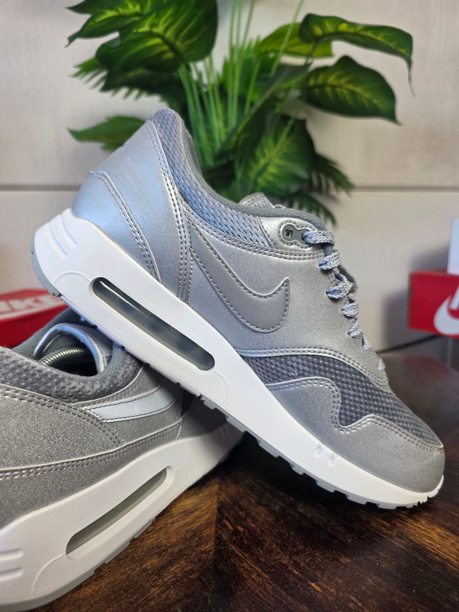 Nike Air Max 1 '86 OG Big Bubble Metallic Silver maat 46