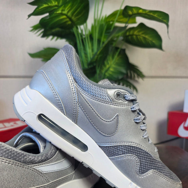 Nike Air Max 1 '86 OG Big Bubble Metallic Silver maat 46