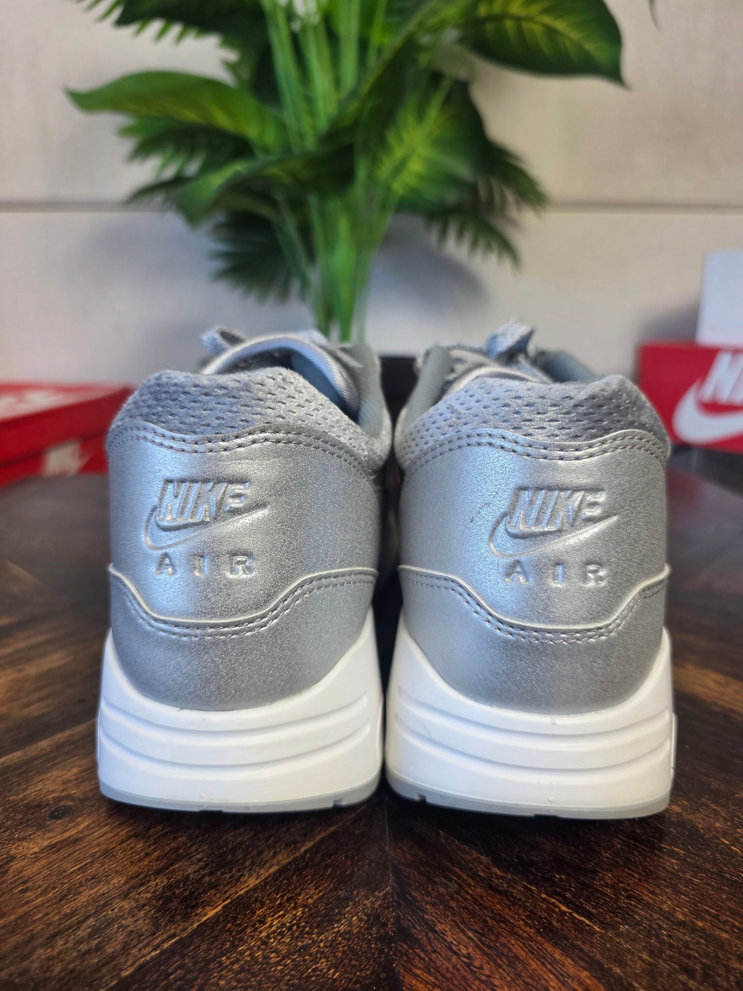 Nike Air Max 1 '86 OG Big Bubble Metallic Silver maat 46