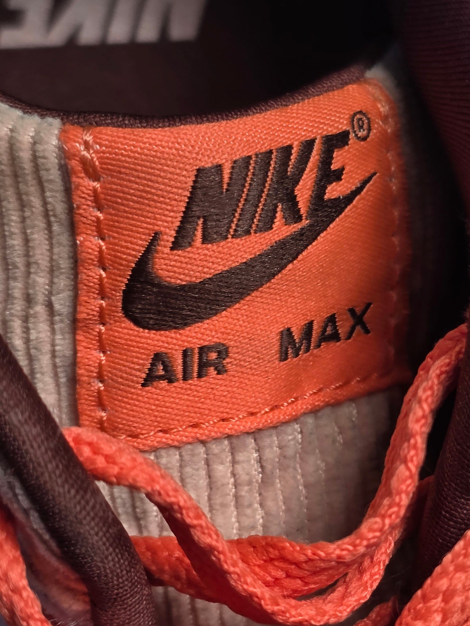 Nike Air Max 1 PRM Corduroy Stardust maat 38
