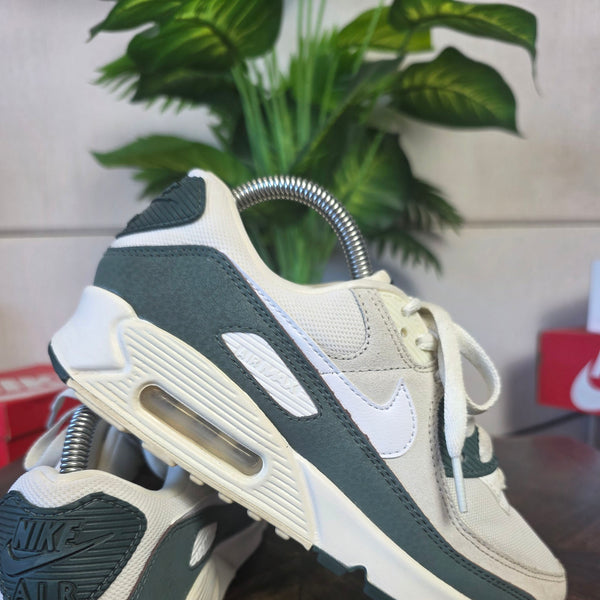Nike Air Max 90 Vintage Green maat 39