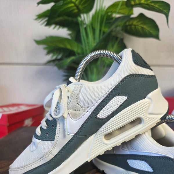 Nike Air Max 90 Vintage Green maat 39