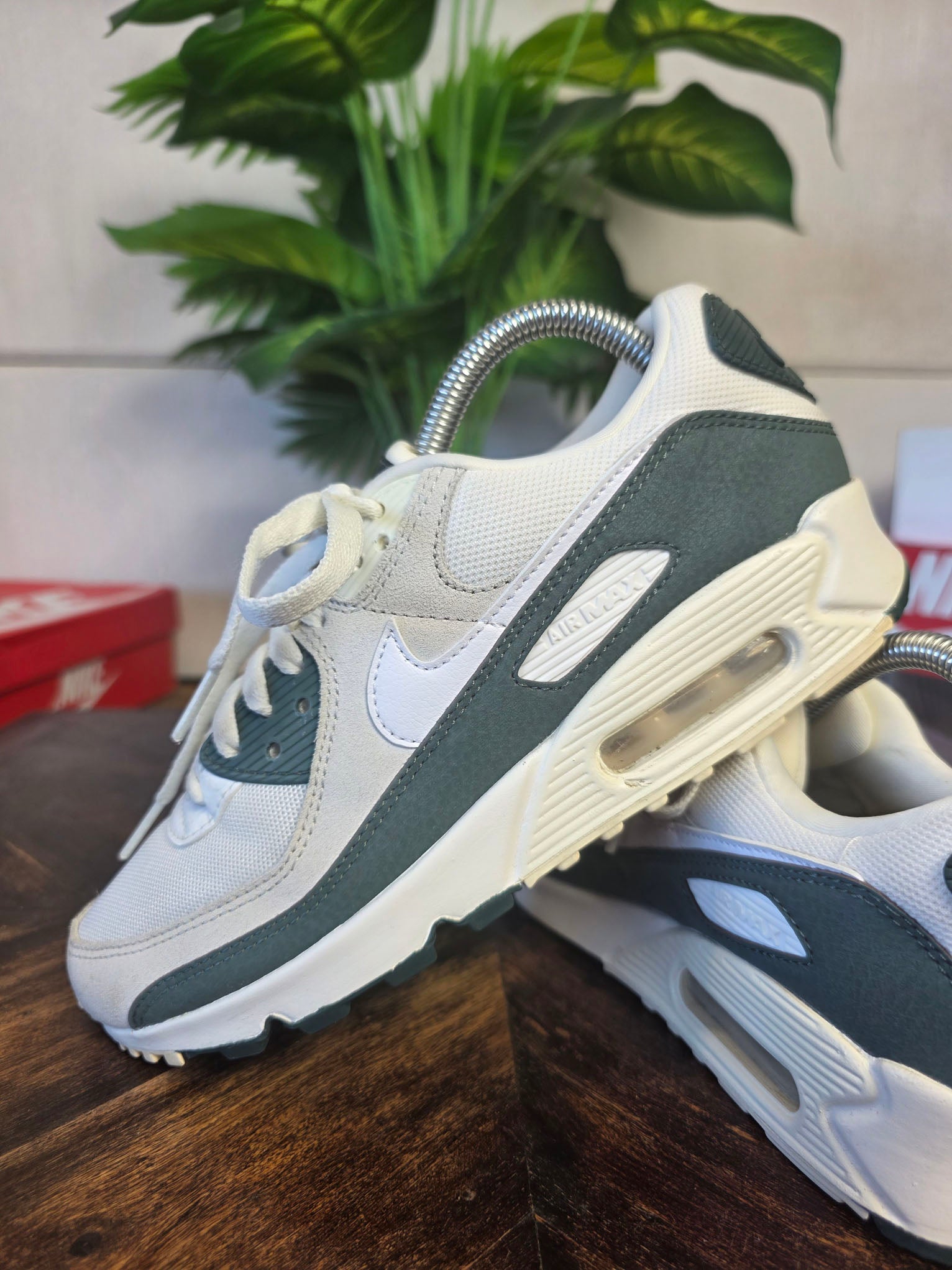 Nike Air Max 90 Vintage Green maat 39
