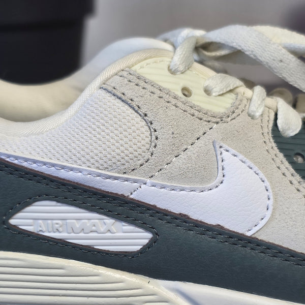 Nike Air Max 90 Vintage Green maat 39