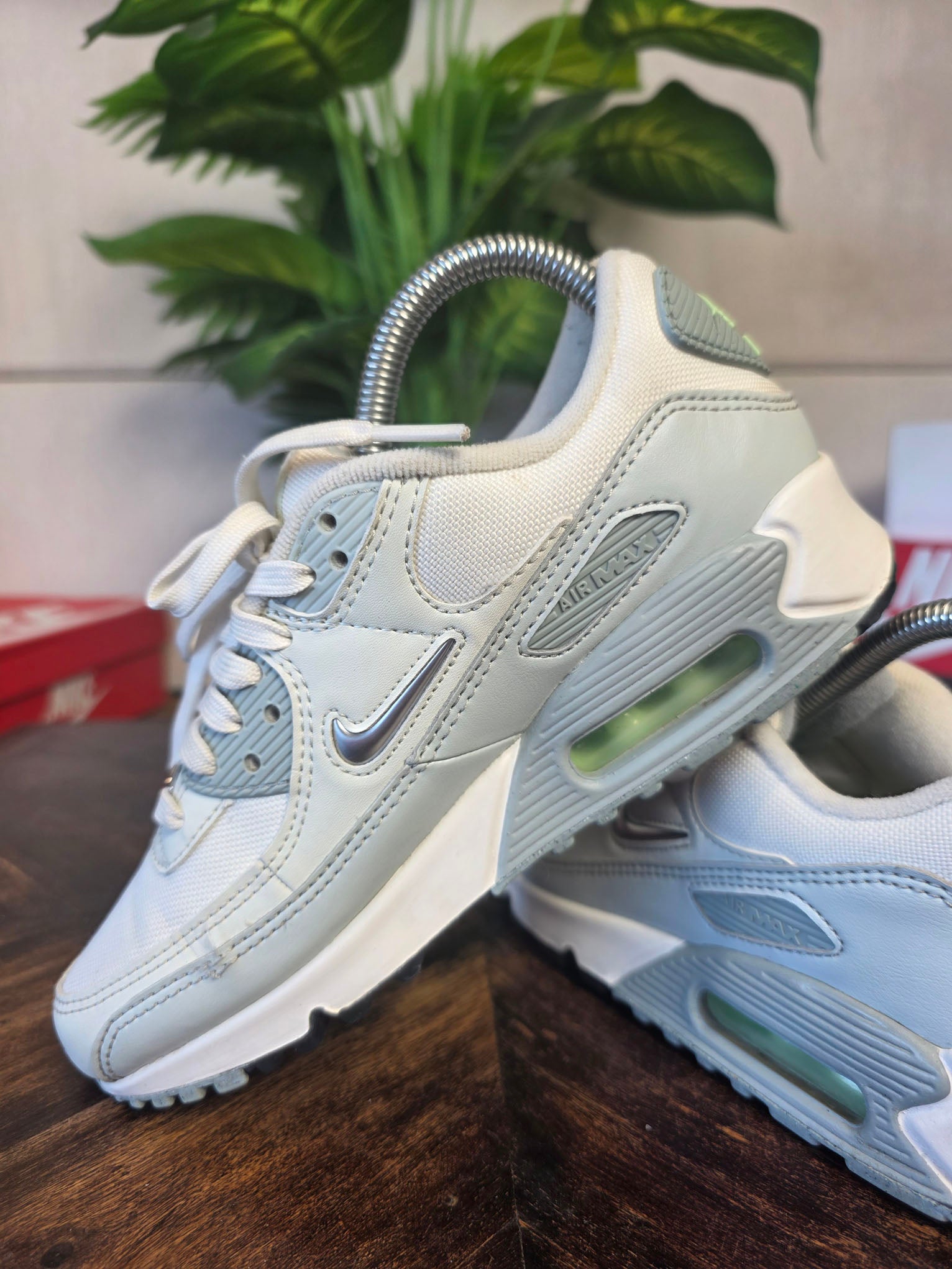 Nike Air Max 90 SE Molten Metal maat 36,5