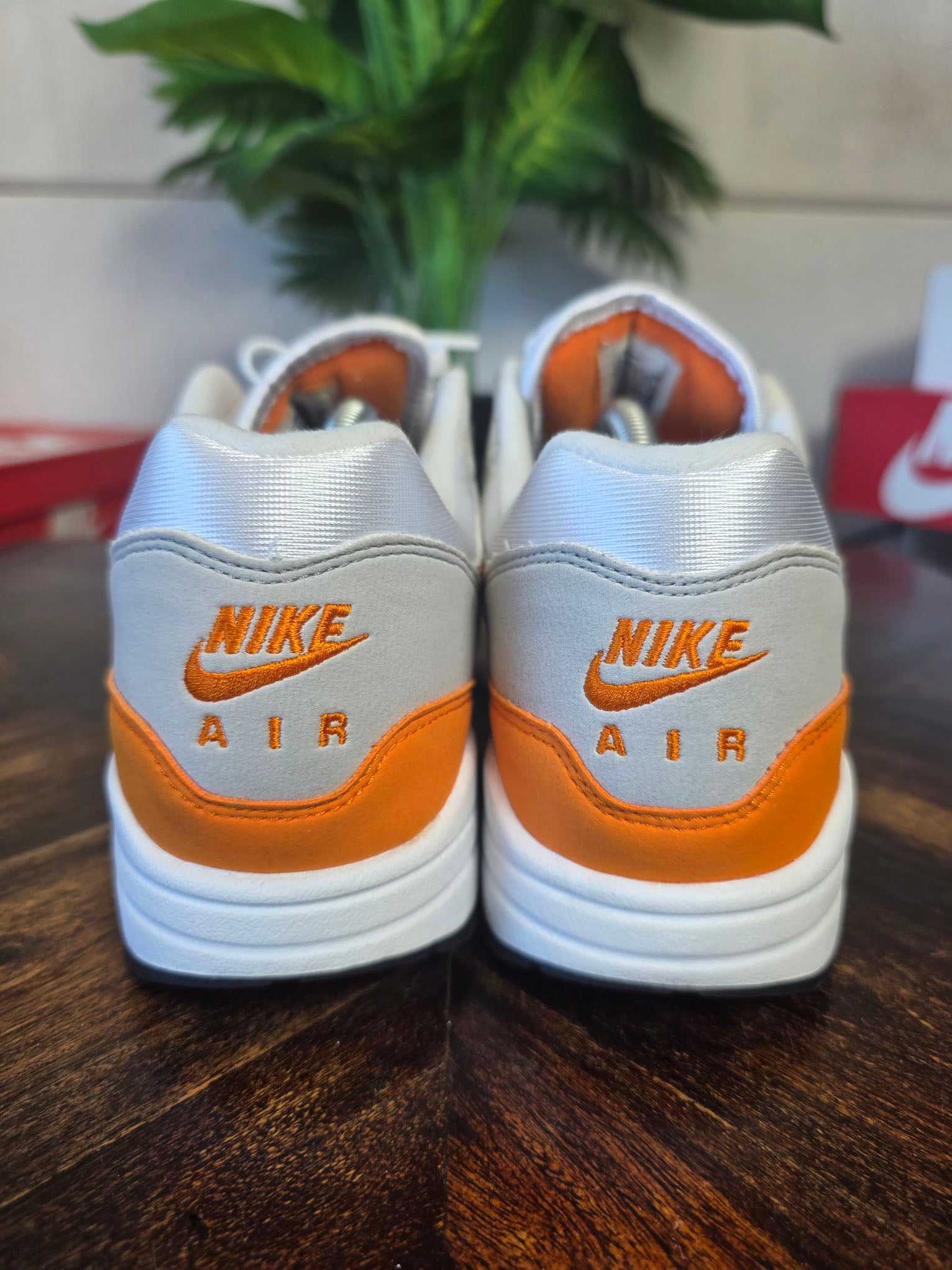 Nike Air Max 1 Anniversary "Magma Orange" maat 43