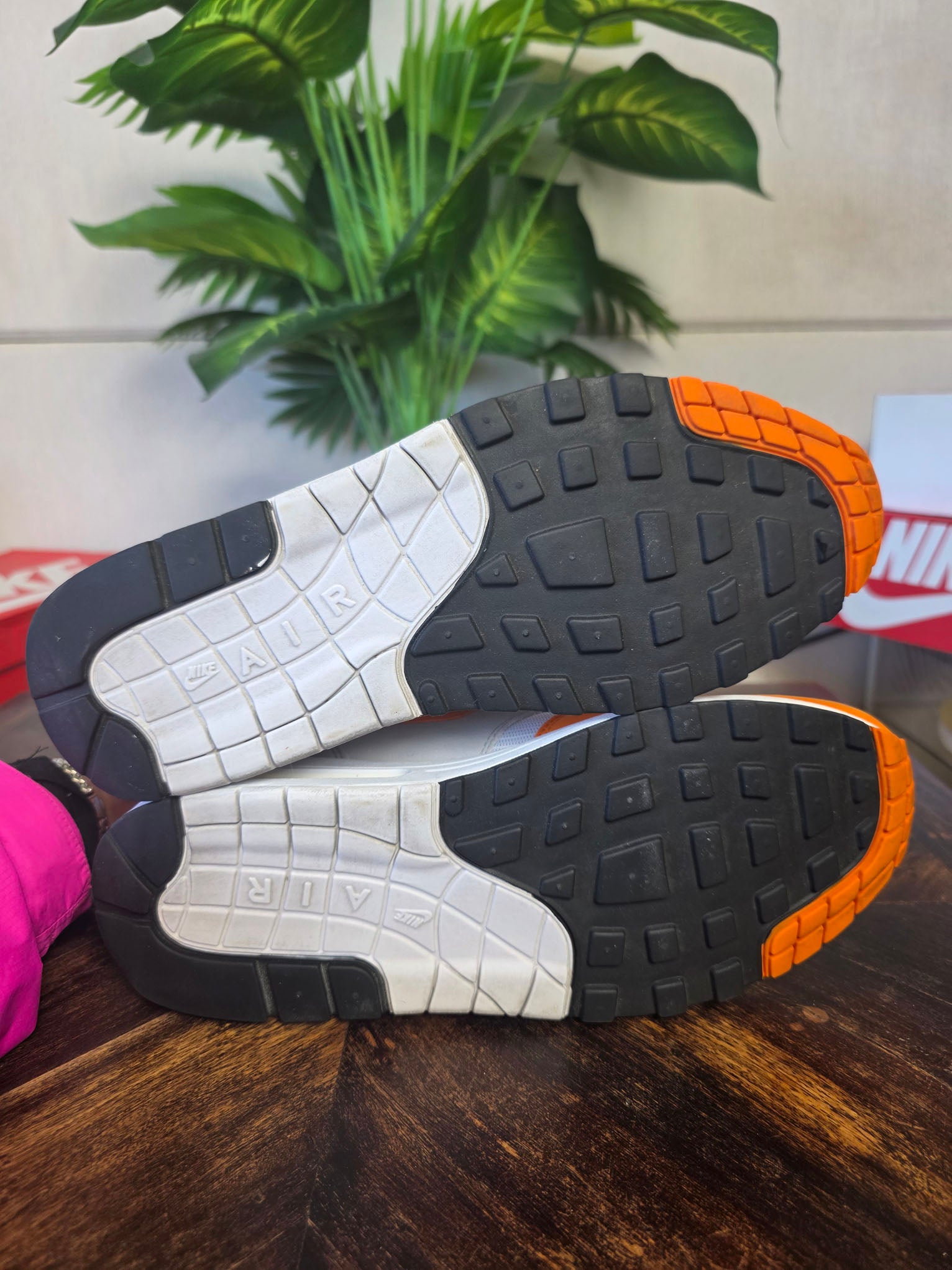 Nike Air Max 1 Anniversary "Magma Orange" maat 43