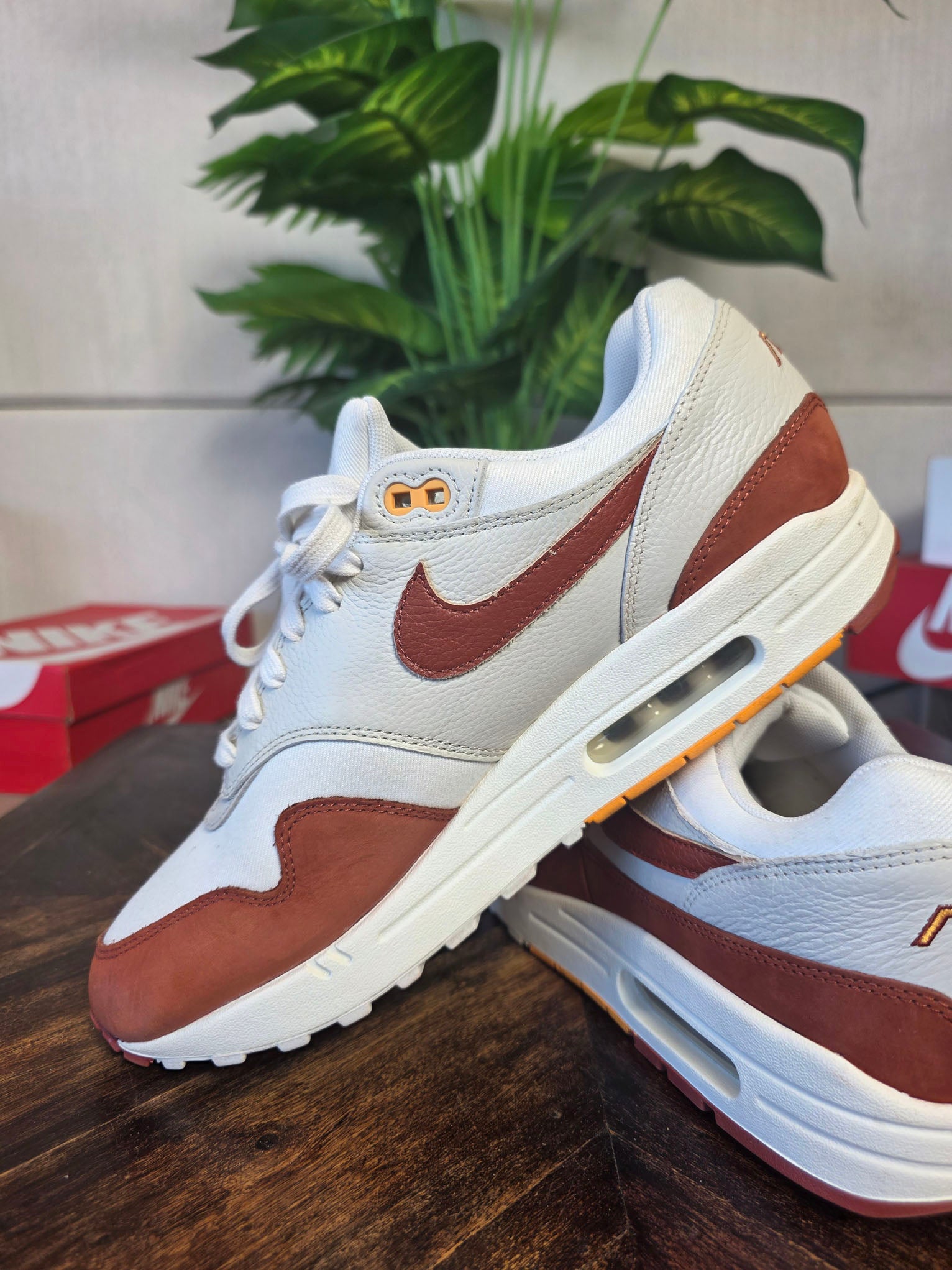 Nike Air Max 1 LX Rugged Orange maat 45