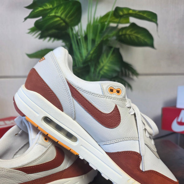 Nike Air Max 1 LX Rugged Orange maat 45