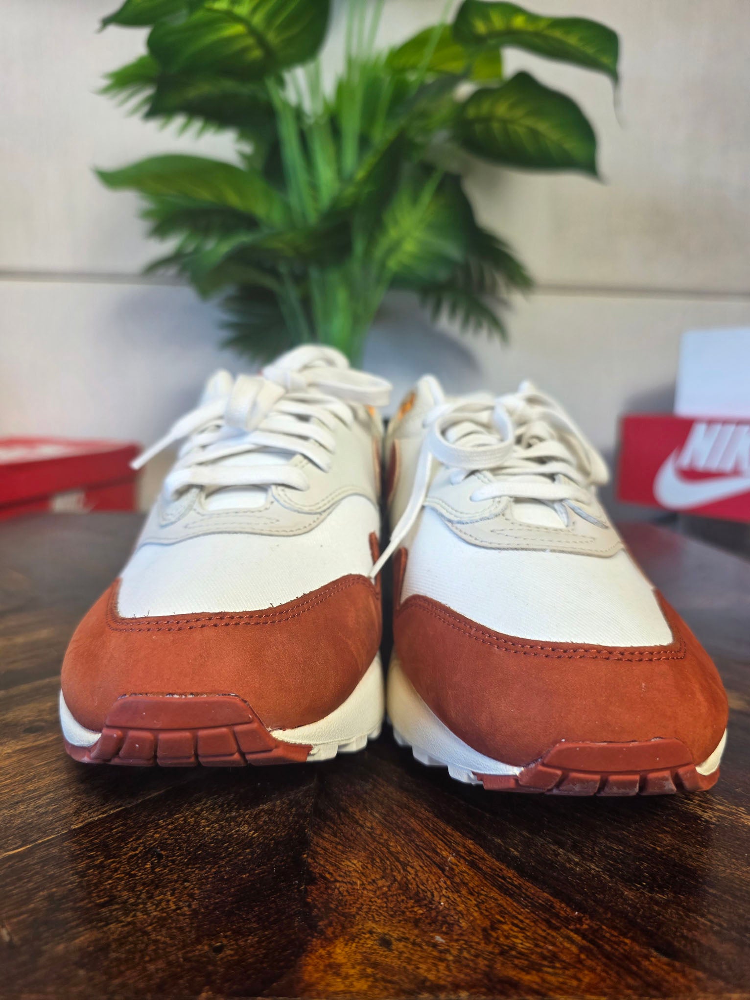 Nike Air Max 1 LX Rugged Orange maat 45