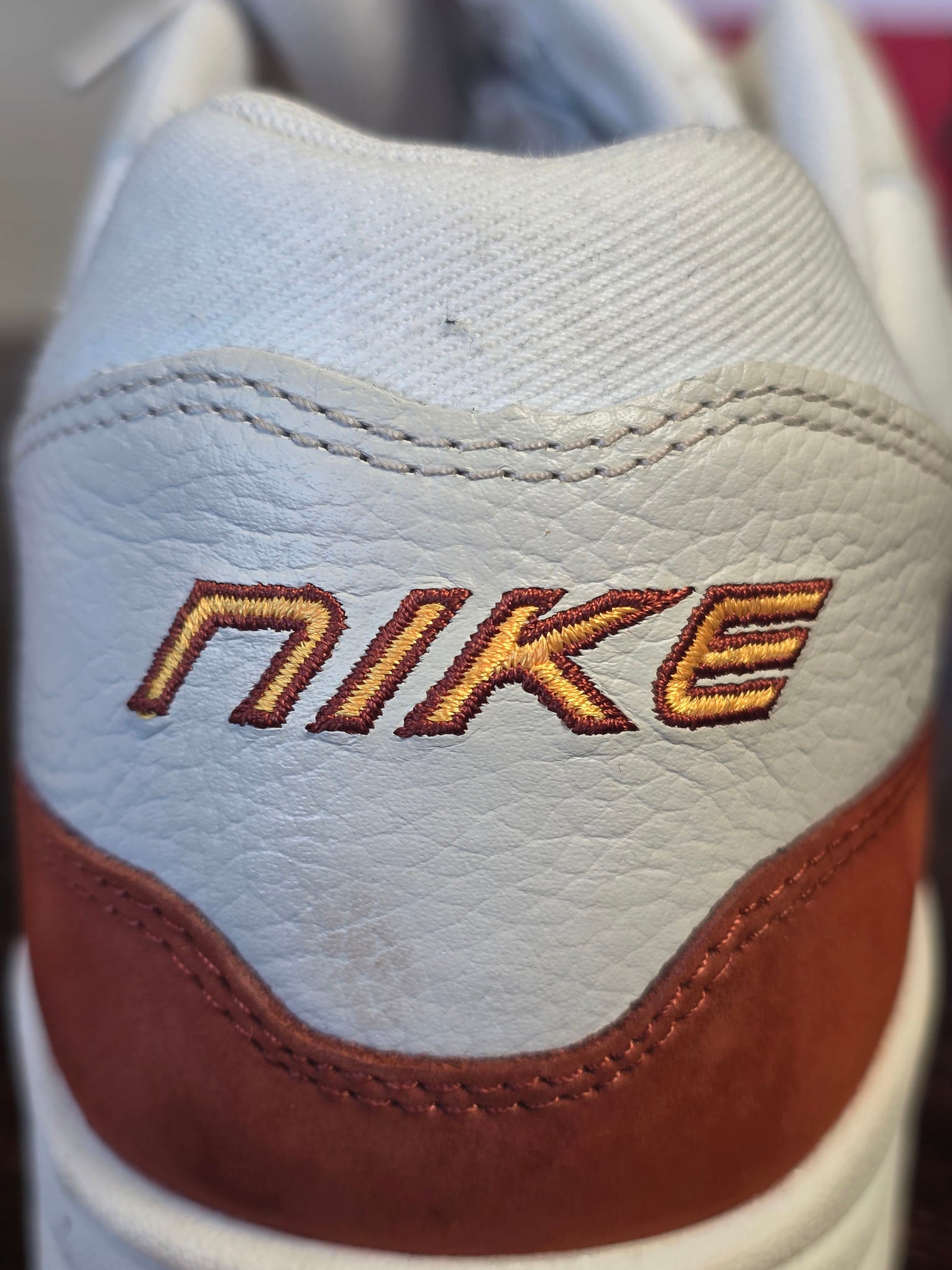 Nike Air Max 1 LX Rugged Orange maat 45