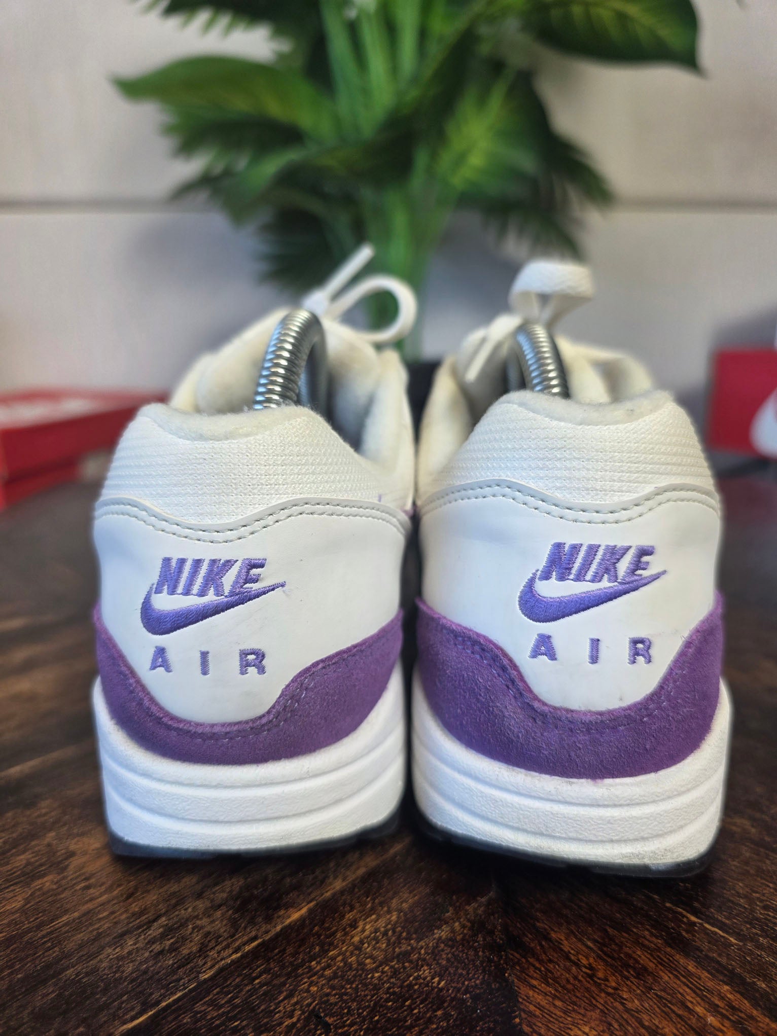 Nike Air Max 1 Atomic Violet maat 40,5
