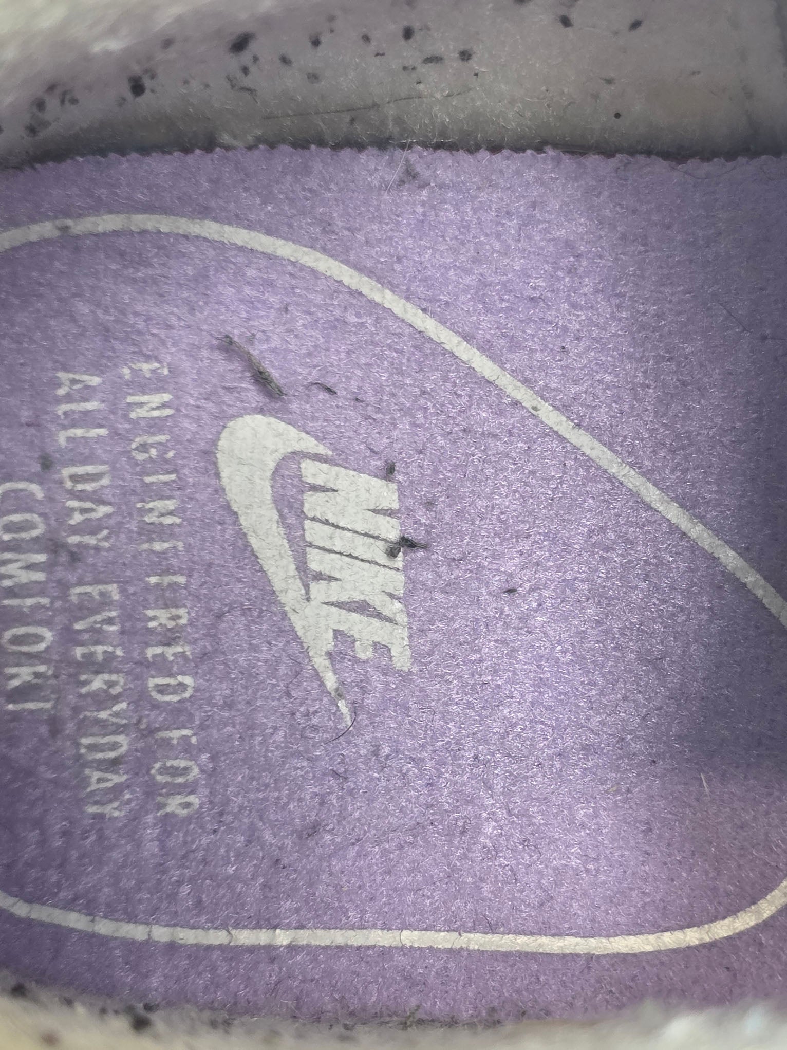 Nike Air Max 1 Atomic Violet maat 40,5