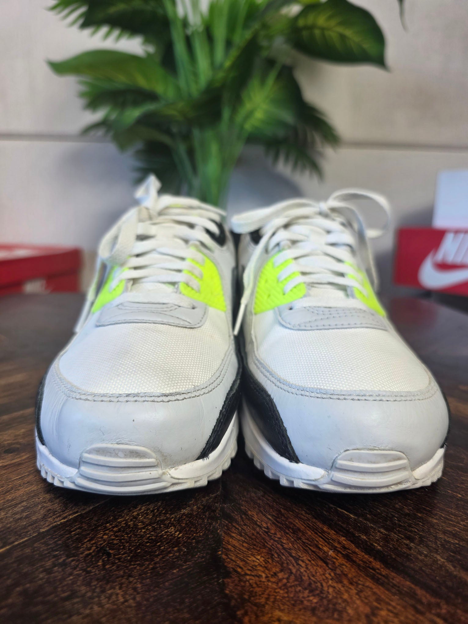 Nike Air Max 90 Gore-Tex Volt maat 41
