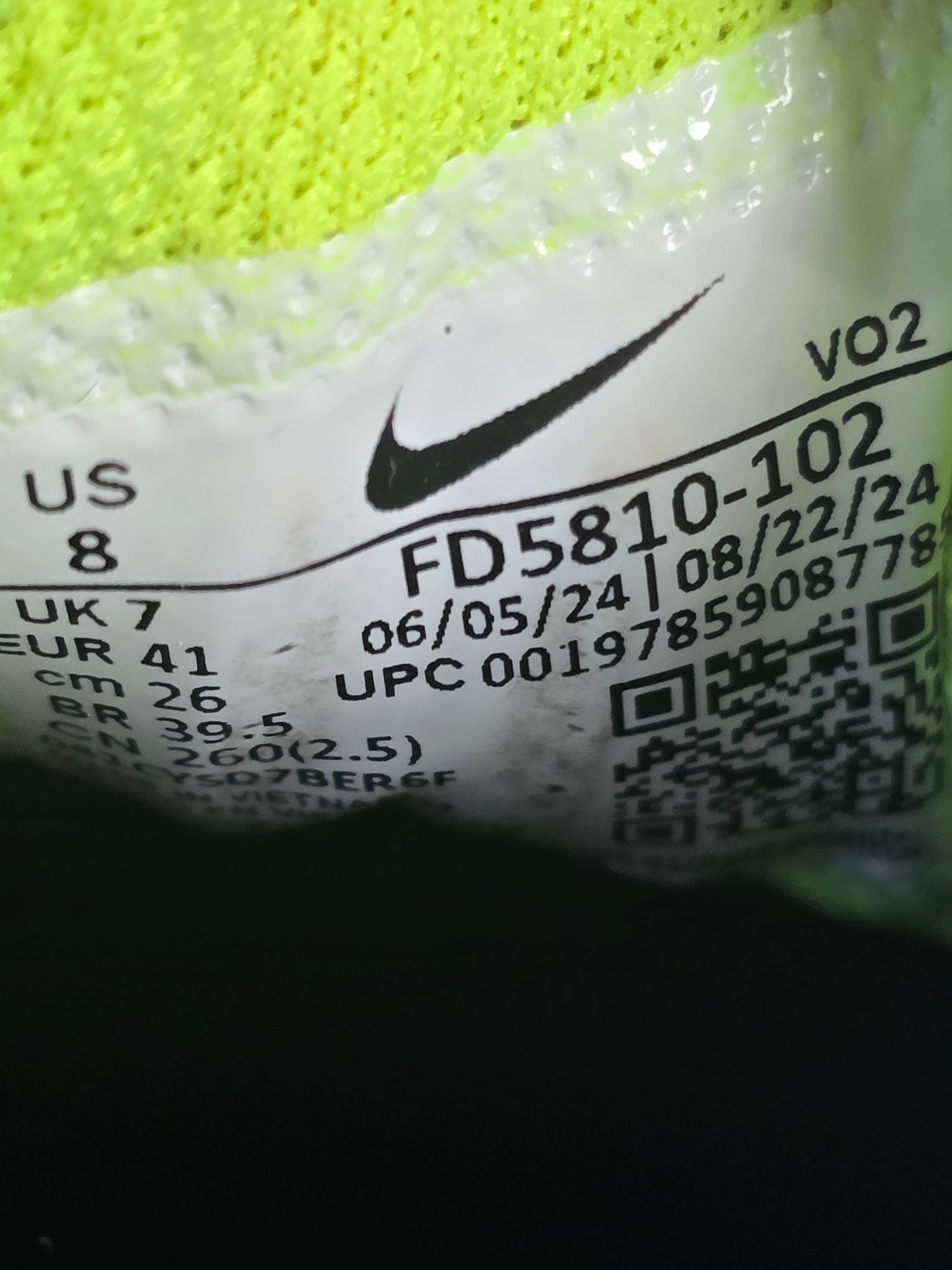 Nike Air Max 90 Gore-Tex Volt maat 41