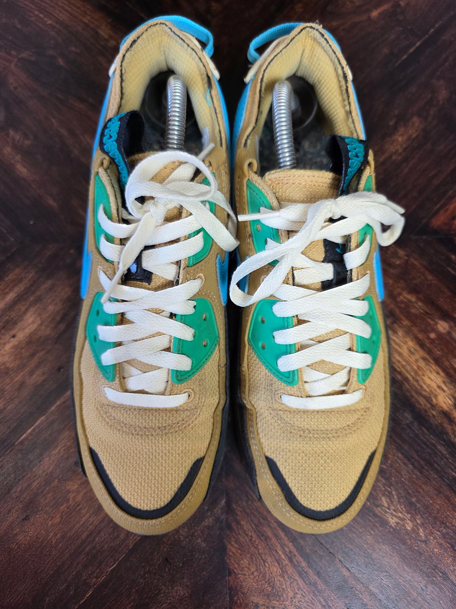 Nike Air Max 90 Terrascape Wheat Gold maat 42,5