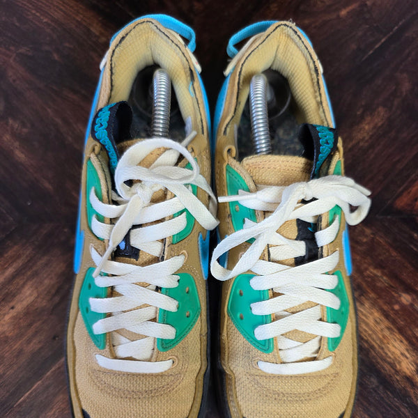 Nike Air Max 90 Terrascape Wheat Gold maat 42,5