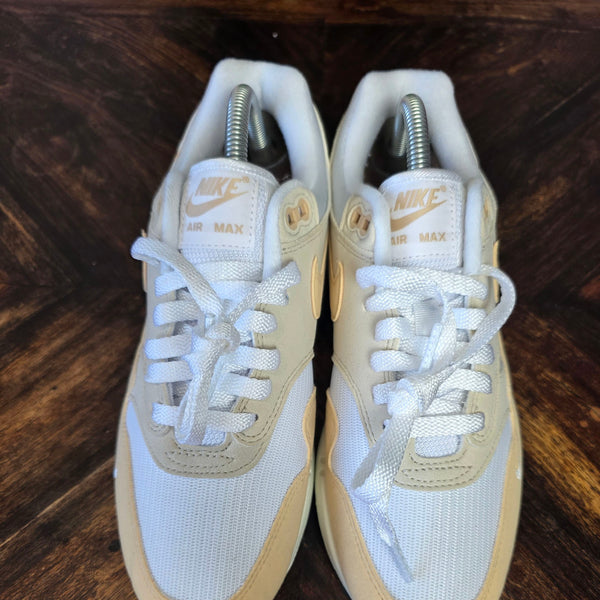 Nike Air Max 1 Light Orewood Brown maat 40,5