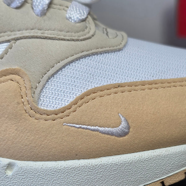 Nike Air Max 1 Light Orewood Brown maat 40,5