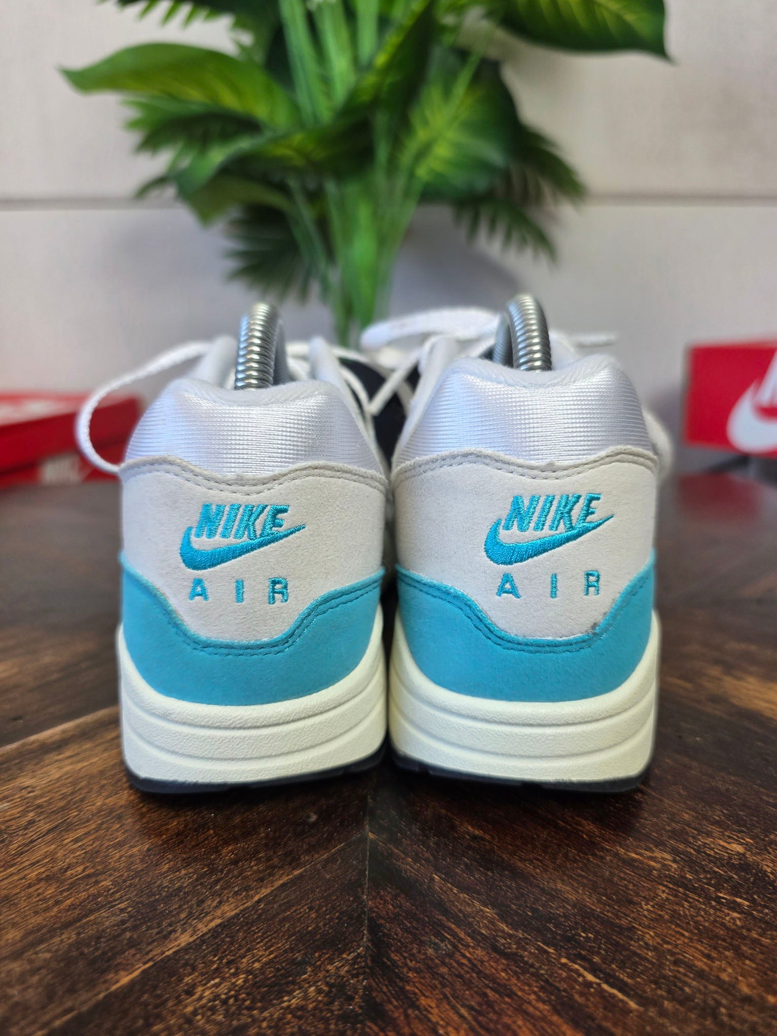 Nike Air Max 1 Dusty Cactus maat 38,5