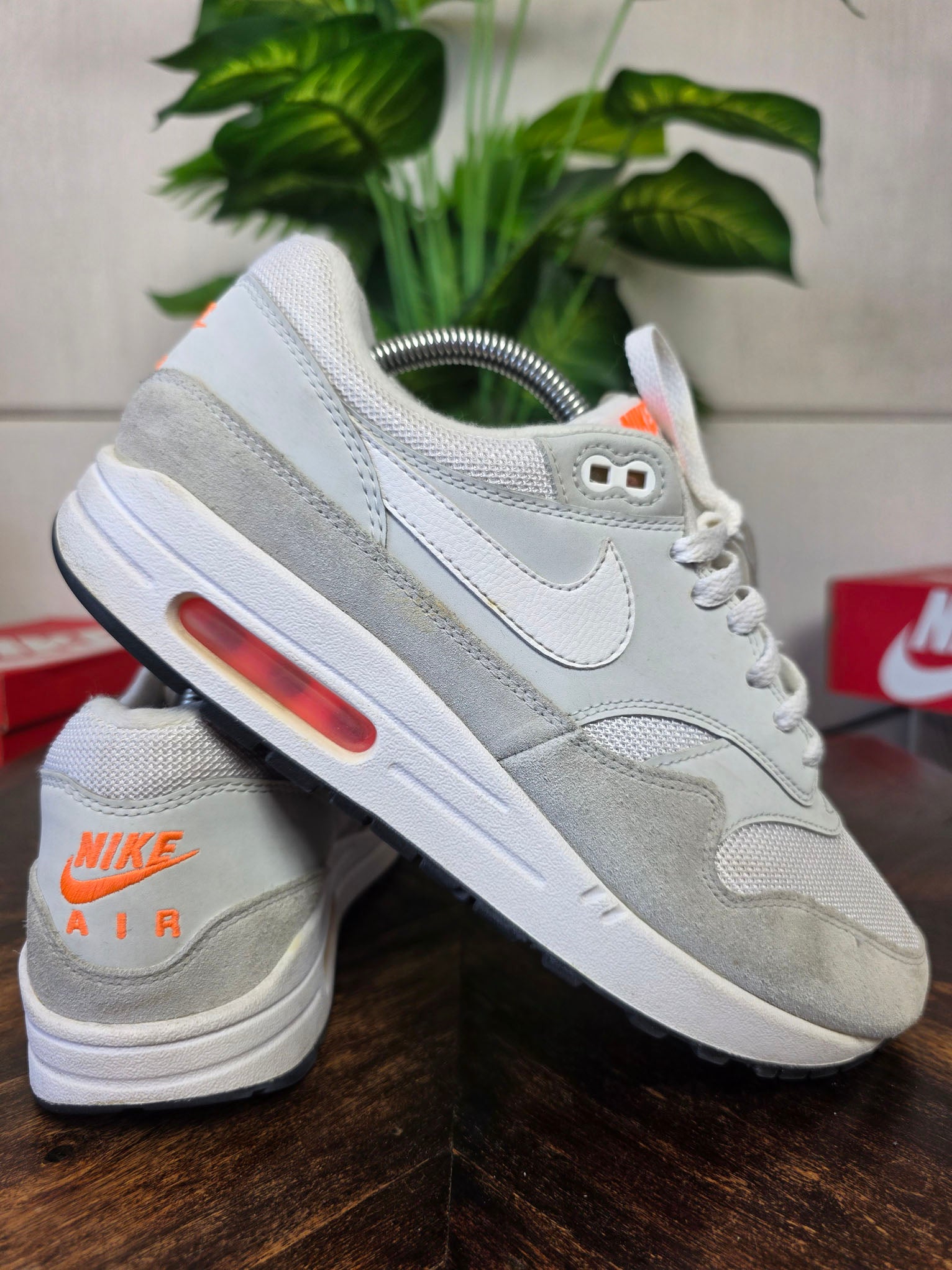 Nike Air Max 1 Pure Platinum Orange maat 42,5