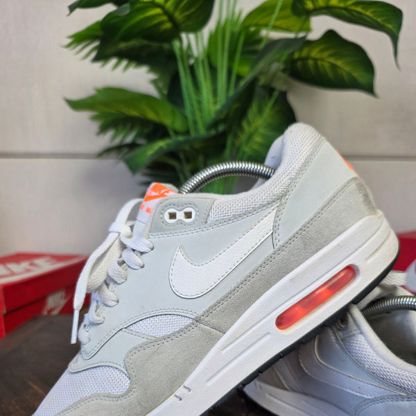 Nike Air Max 1 Pure Platinum Orange maat 42,5