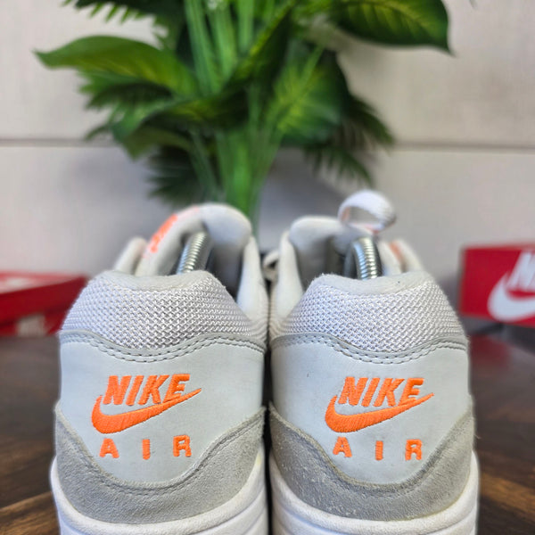 Nike Air Max 1 Pure Platinum Orange maat 42,5