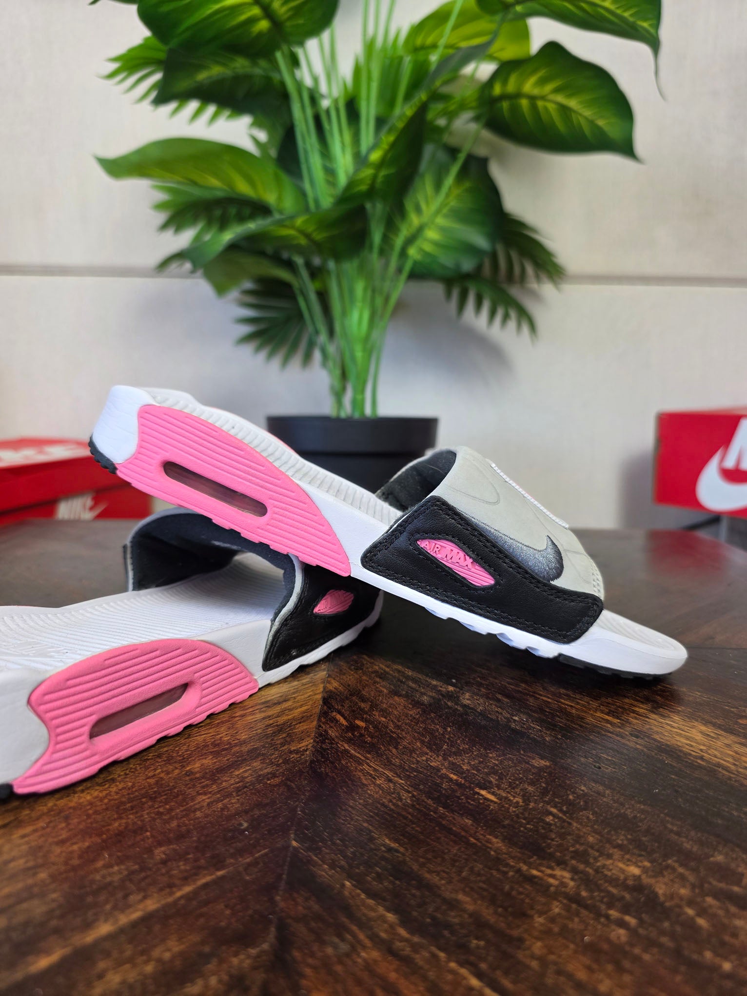 Nike Air Max Slide Rose maat 38,5
